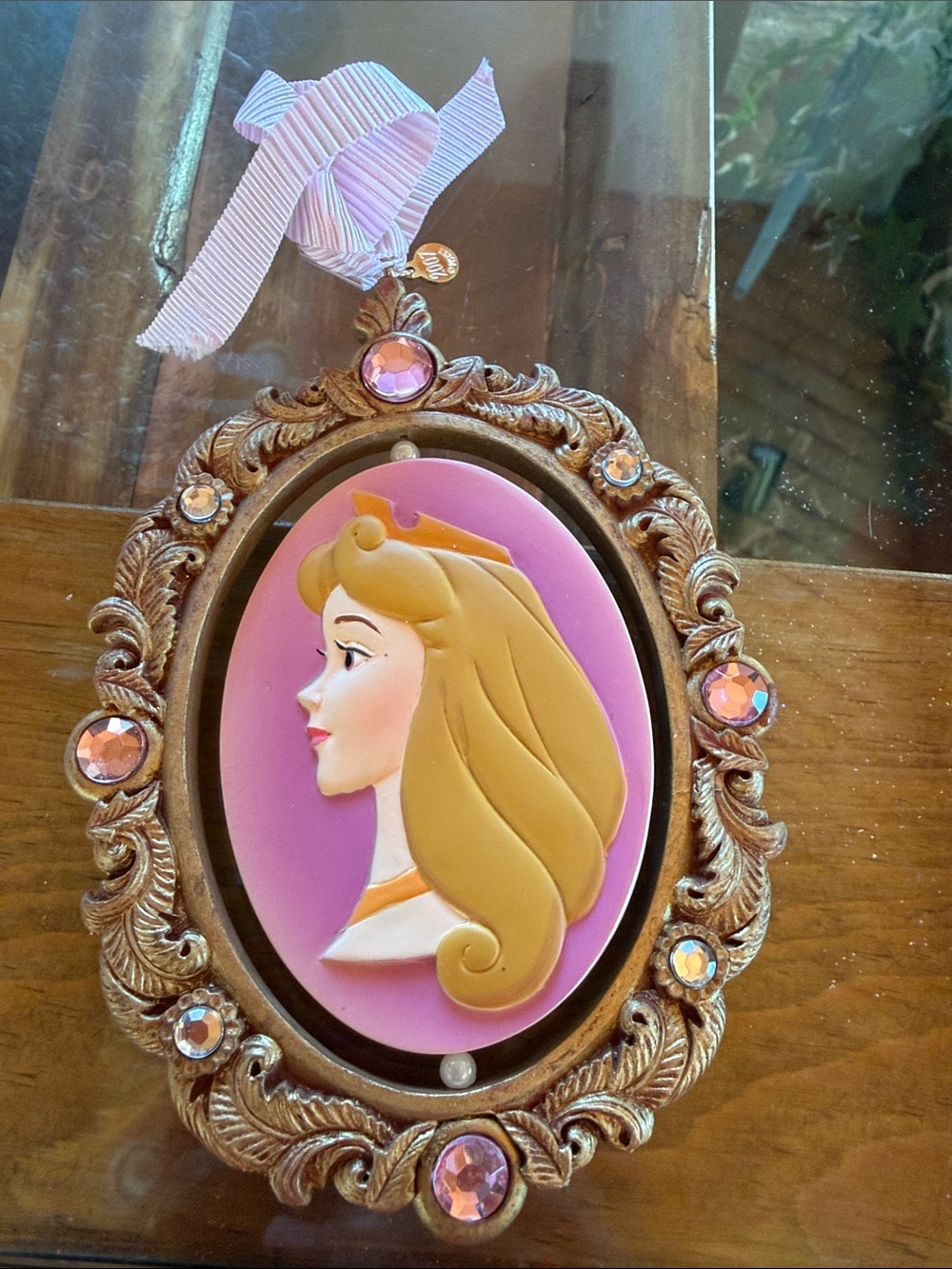 2007 Disney Store Official Sketchbook Princess Aurora Cameo Spinner Ornament.